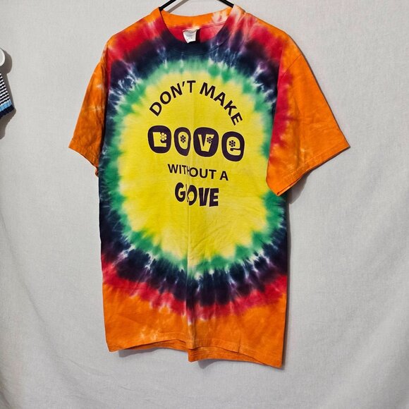 Tie-Dye T-Shirt - "Dont Make Love Without A Glove" - Port & Company - M - 100% C - Picture 9 of 9